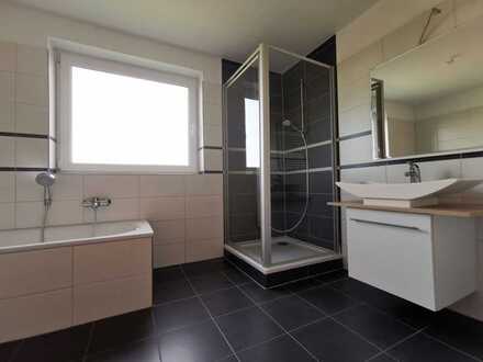 geräumige 2-Raum-Wohnung*DG*Balkon*Tageslichtbad
