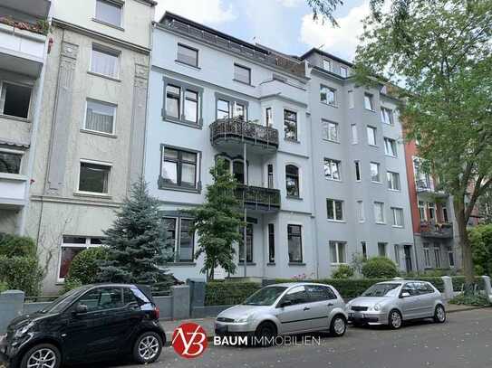 Stilvolle 3-Zimmer-Altbauwohnung mit Balkon und EBK in bevorzugter Lage von D-Pempelfort