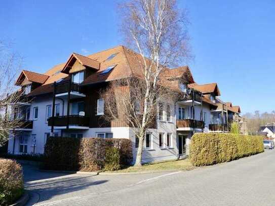 Sonnige 2-Raum-Wohnung mit Balkon im 2. OG inkl. Stellplatz zu vermieten