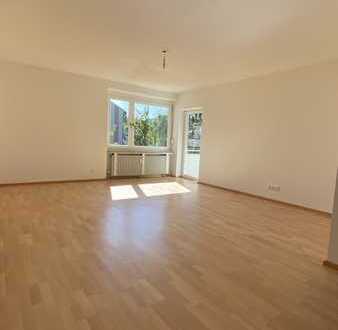 3-Zimmer-Wohnung mit Südbalkon und Garage
