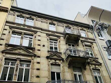 Helle Büroetagen in repräsentativem Altbau