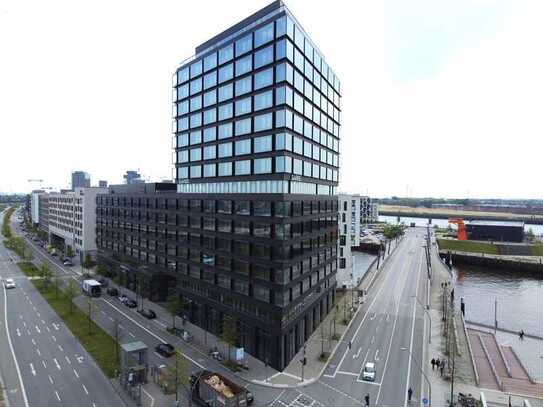 Ihr neues Büro im CAMPUS TOWER mit Blick auf die ELBE!