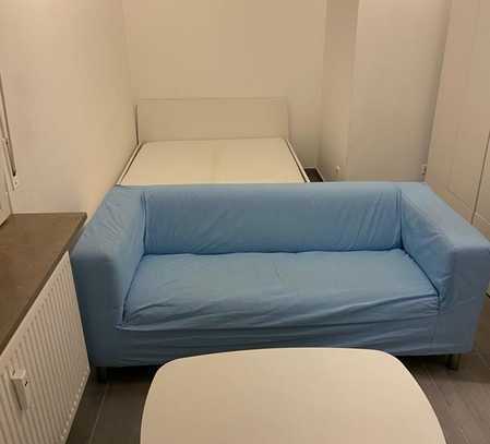 Voll Mobiliert 1 Zimmer-Wohnung mit Terrasse, Aufzug Tolle Lage