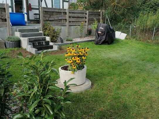 Modernisierte 2-Zimmer-Wohnung mit großzügiger Terrasse und Garten in Bleckede