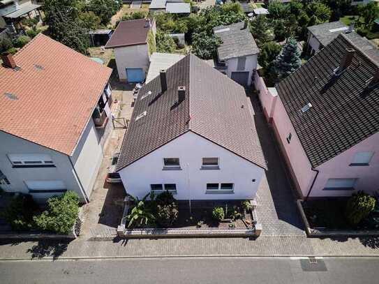 Großartige Möglichkeiten - 1 oder 2-Familienhaus in Kronau mit Sanierungskonzept