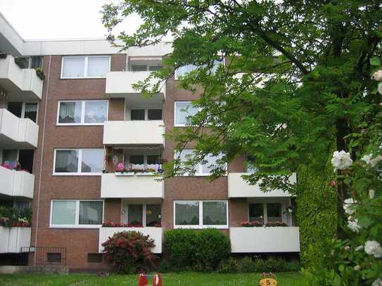 3 Zimmer-Wohnung mit Balkon in Stadtnähe