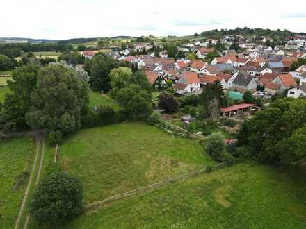 ***herrliches Grundstück in Feldrandlage mit Baugenehmigung für 2 EFH***