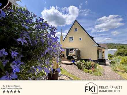 **Gemütliches Einfamilienhaus mit schönem Garten in ruhiger Lage von Scheuerfeld**