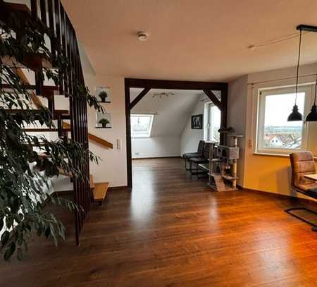 3,5-Zimmer-Maisonette-Wohnung mit Terrasse und EBK in Heubach