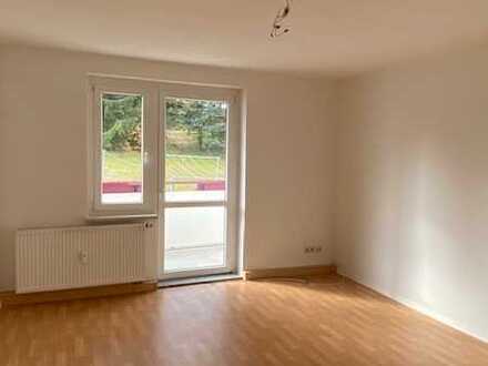 schöne 3-Raum Wohnung mit Balkon und Blick ins Grüne