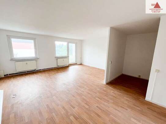 3-Raum-Wohnung mit toller Aussicht und Balkon im Barbara-Uthmann-Ring - Annaberg-Buchholz!