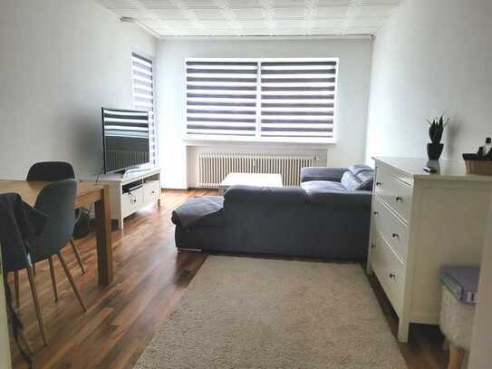 Ansprechende und zentrumsnahe 5-Zimmer-Wohnung mit Balkon!