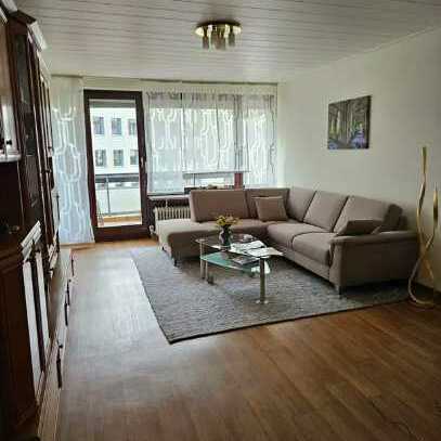 Geschmackvolle 3,5-Raum-Wohnung inkl. Einbauküche, Balkon und 2 Tiefgaragenstellplätzen