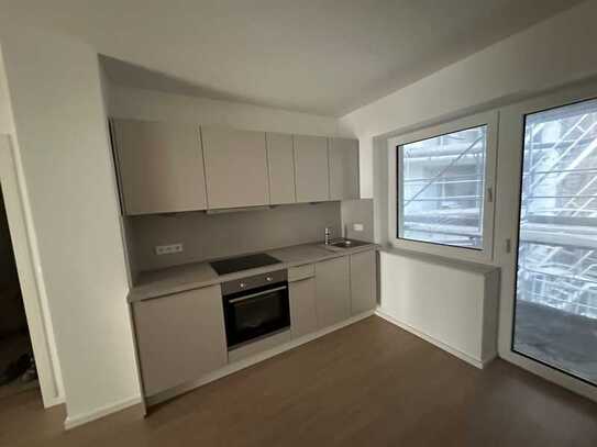 2-Zimmer-Wohnung mit Einbauküche in Köln Mülheim