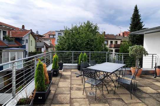 Zentrale, ruhige 3-Zimmer-Wohnung in Lörrach mit Dachterrasse