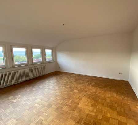 3-Zimmerwohnung mit Balkon und schöner Aussicht