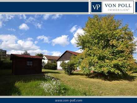 Schönes Grundstück mit sanierungsbedürftigem Bungalow in Lichtenau