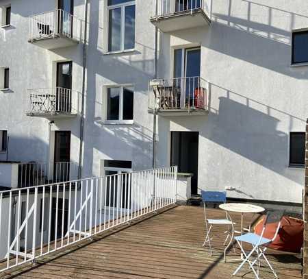 Moderne 2-Zimmerwohnung mit großer Dachterrasse in Top-Lage der Schwetzingerstadt