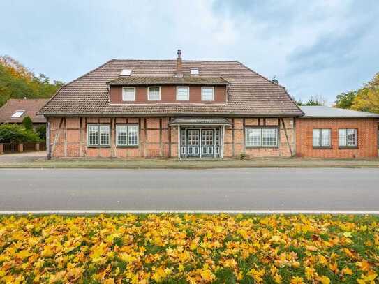 Ehem. Gaststätte mit Fremdenzimmer an vielbefahrener Straße