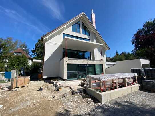 In Fertigstellung // Luxus Neubau-Mehrfamilienhaus mit nur 3 Einheiten // Im Alleinauftrag.