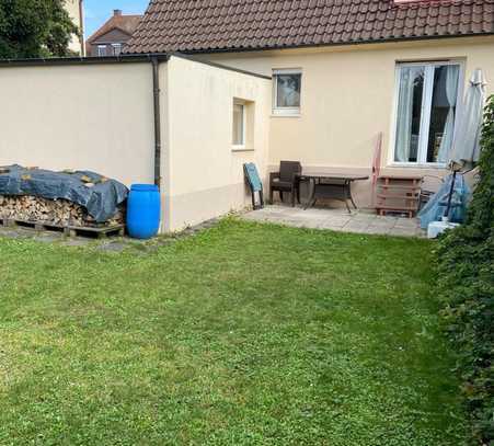 Doppelhaushälfte mit Garten in Traumlage