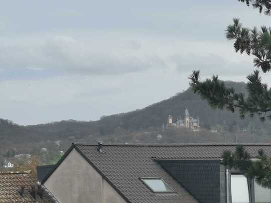 Bad Godesberg (Muffendorf) moderne, renovierte Erdgeschosswohnung in ansprechendem Terrassenhaus