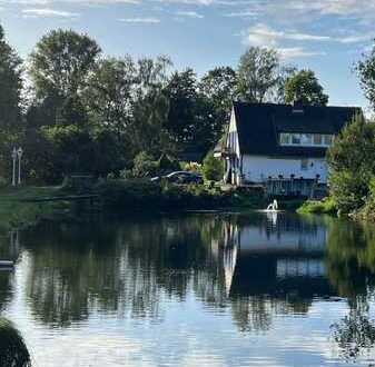 Düsseldorf-Hubbelrath Villa 5 Zimmer ca 181qm+ca 87qm Nutzungsfläche im Haus inkl Terrassen u Balkon