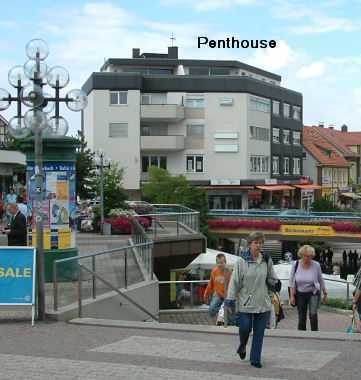 Gepflegte 3-Raum-Penthouse-Wohnung mit Balkon und Einbauküche in Korbach