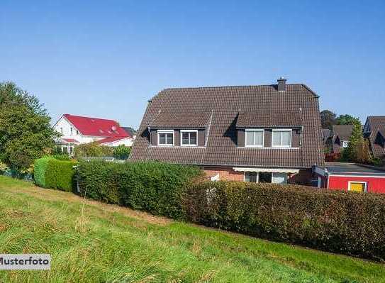 2-Familienhaus, Garten Garage