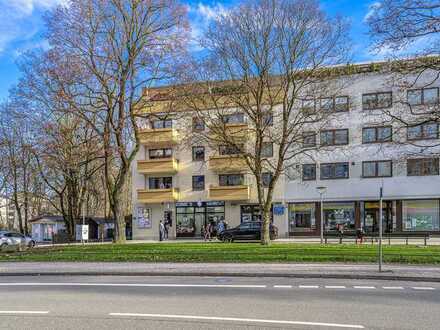 Helle 2-Zimmer Wohnung mit Lift und Balkon, separate Küche, Tageslicht-Bad und TG-Stellplatz.