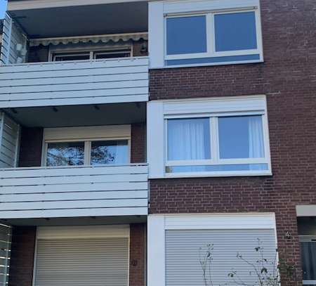 Renovierte helle 2 Zimmerwohnung mit Balkon