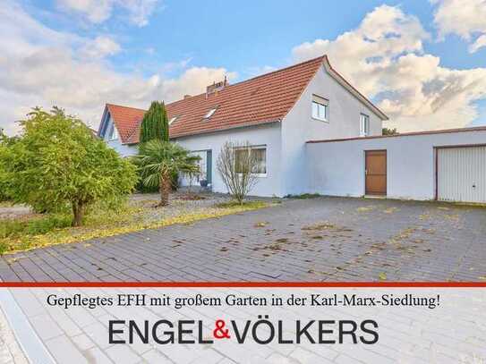 Gepflegtes EFH mit großem Garten in der Karl-Marx-Siedlung!