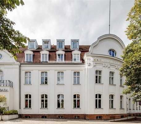 Schicke Büros im Kaiserlichen Postamt Zehlendorf