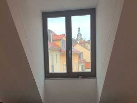 Nur für Familien oder Alleinerziehende mit Kind - großzügige 2-Zi-Whg. im Quartier an den Stadtmauer