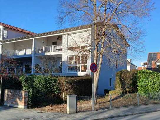 Stilvolle 3 ZKB Wohnung mit Terrasse und Einbauküche in Meitingen