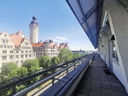 Traumhafte City-Wohnung im DG mit Weitblick!