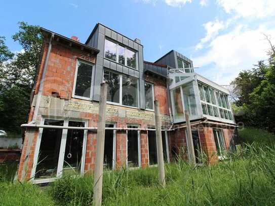 Einmalige Kaufgelegenheit im Bieterverfahren -
Architektenhaus in TOP-Lage!