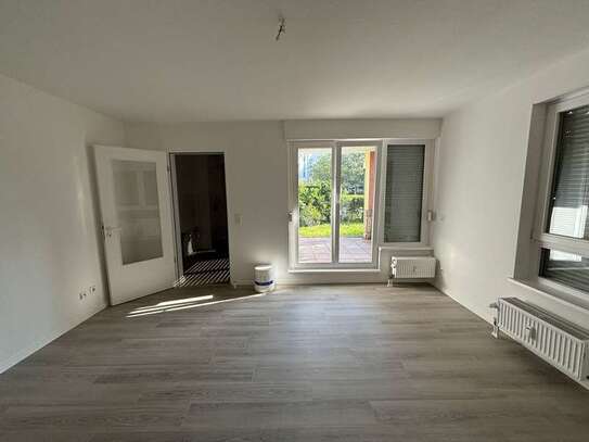 Süße 1,5 Zimmer-Wohnung mit Terrasse und Garten freut sich auf Sie!