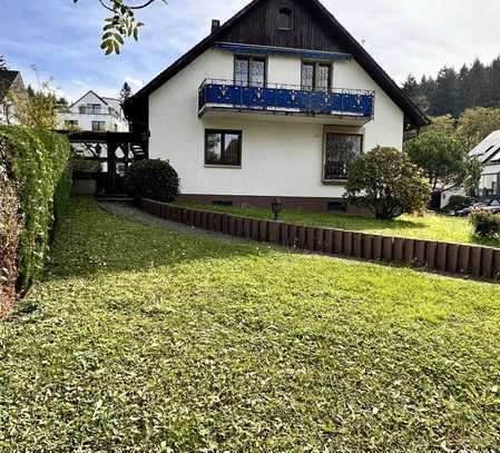 EFH in Toplage von Freiburg-Zähringen – Großzügiges Grundstück mit Garage!