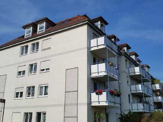 TG, Balkon & Aufzug // 2-Zi.-Wohnung in Cotta