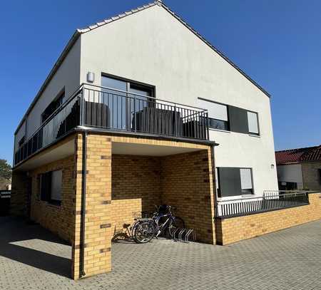 Exklusive vermietete 3-Zi-Terrassenwohnung mit Garten in Oranienburg-Süd