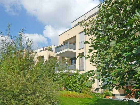 Ratingen, moderne 3-Raumwohnung mit Parkett und Süd-West-Balkon in begehrter ruhiger Lage.