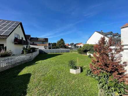 Saniertes Einfamilienhaus mit großem Garten in ruhiger Lage