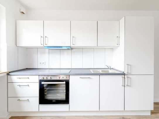 Stilvoll und Einladend! Tolle 3-Zimmer-Wohnung mit Loggia und EBK!