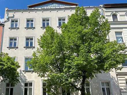 Sanierter Stuckaltbau am Lutherplatz in Havelnähe