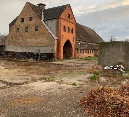 Im Mischgebiet - Viele neue Nutzmöglichkeiten - Resthof Denkmalgeschützt