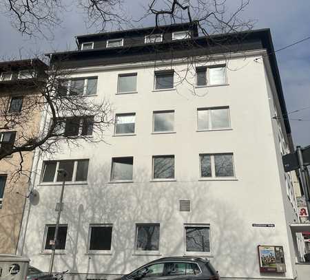 Helle Dachgeschosswohnung in Darmstadt Mitte