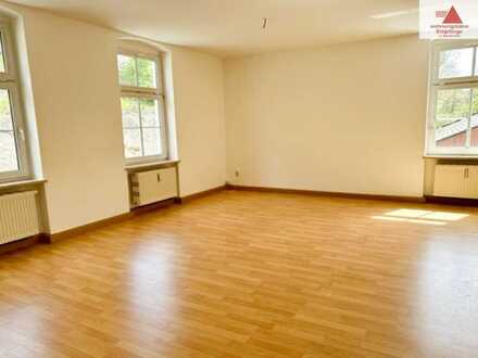 Moderne, sonnige 3-Raum-Wohnung auf der Talstraße in Annaberg-Buchholz!