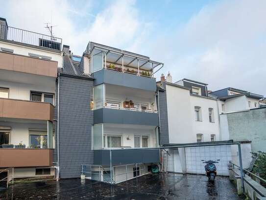 Helle 2 Zimmer Wohnung mit Balkon in Wersten