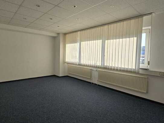 3 Büro-, Studio- oder Werkstattflächen ca. 24 - 200m² in Langenfeld zu vermieten